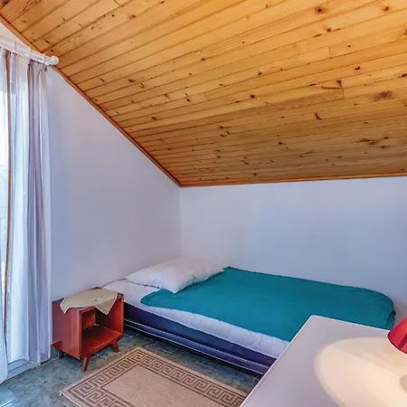 Cozy Apartment In Crikvenica With Wifi Exterior photo