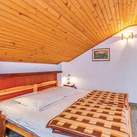 Cozy Apartment In Crikvenica With Wifi Exterior photo